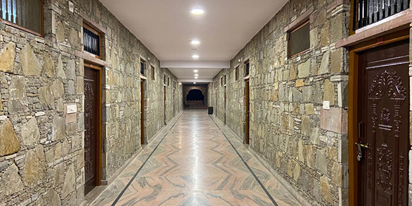 Intercom-with-One-Touch-Dial-Facility